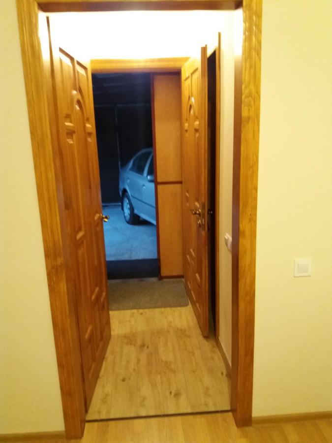 "Arttrakt" Hotel Lviv Eksteriør billede