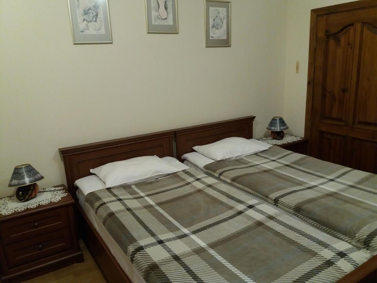 "Arttrakt" Hotel Lviv Eksteriør billede